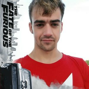 Meet your Posher, Edwin